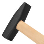 Молоток слесарный 800 г, квадратный боек, деревянная рукоятка Сибртех — изображение 4