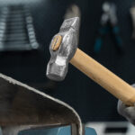 Молоток слесарный, 500 г, круглый боек, деревянная рукоятка — изображение 8